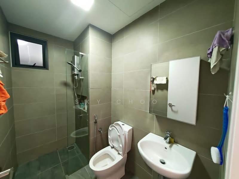 Servis Apartment untuk Disewa di Akasa - Sky Choo - Bathroom - PropertyGuru.com.my