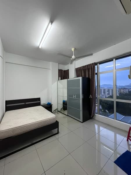 Kondominium untuk Dijual di Mahkota Garden - Jeff Cheah - Bedroom - PropertyGuru.com.my