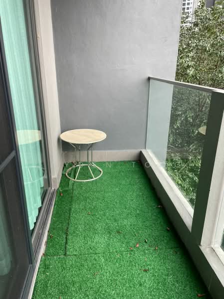 Servis Apartment untuk Disewa di Citizen @ Old Klang Road - Jayden Tong - Balcony - PropertyGuru.com.my
