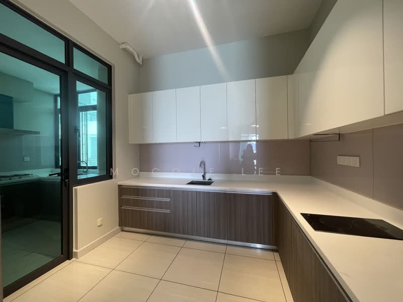 Condominium for Sale at The LIGHT COLLECTION II - Mocole Lee - Kitchen - PropertyGuru.com.my