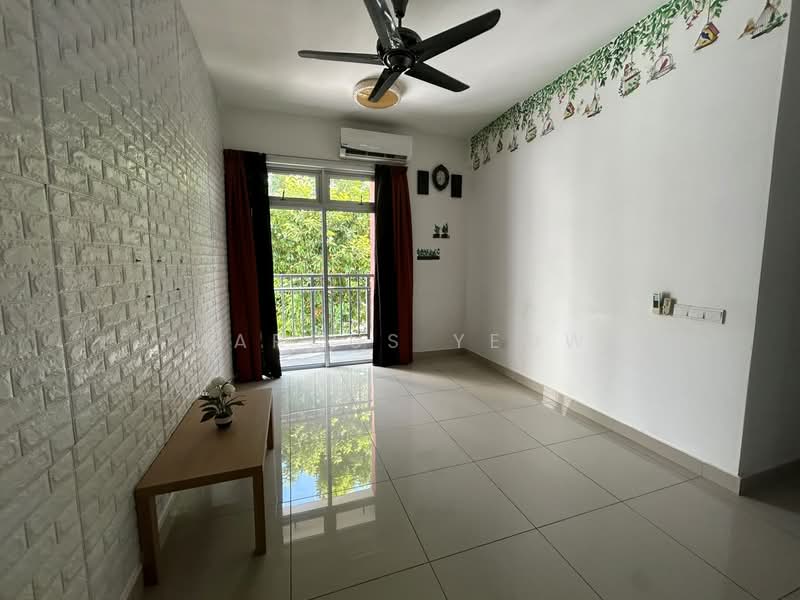 Pangsapuri untuk Disewa di Kalista 2 - Marcus Yeow - Living Room - PropertyGuru.com.my