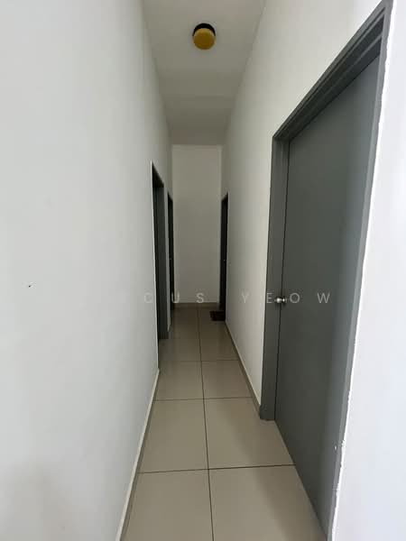 Pangsapuri untuk Disewa di Kalista 2 - Marcus Yeow - Corridor - PropertyGuru.com.my