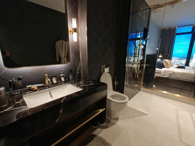 Kediaman Servis untuk Dijual di CloutHaus Residences - Yong Jun - Bathroom - PropertyGuru.com.my