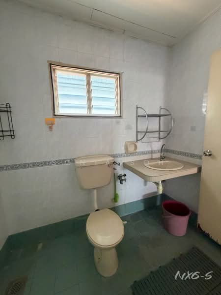 Terraced House for Sale in Kota Kemuning (Shah Alam) - Sonia Soh - Bathroom - PropertyGuru.com.my
