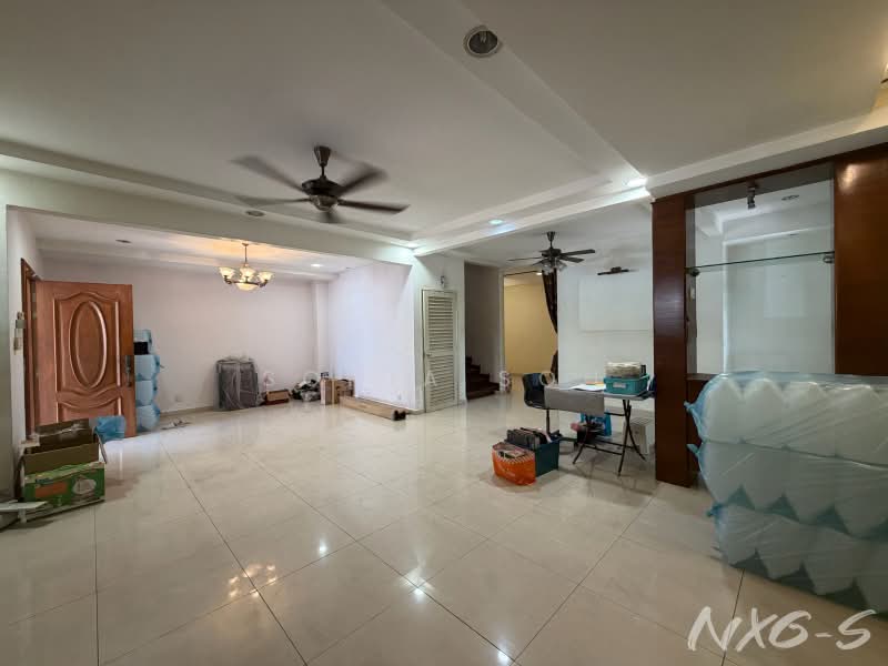 Terraced House for Sale in Kota Kemuning (Shah Alam) - Sonia Soh - Living Room - PropertyGuru.com.my