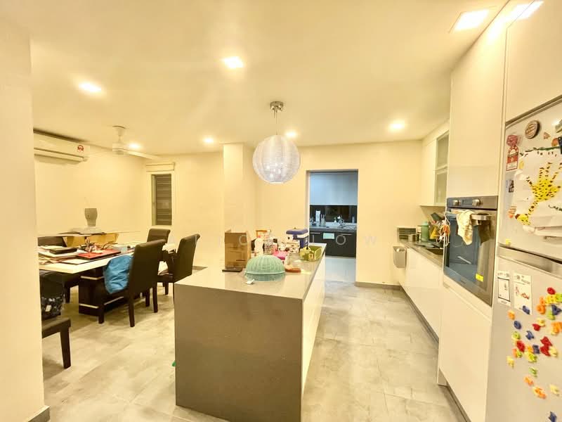 2-storey Terraced House for Sale in Kota Emerald (Rawang) - Alice Low - Kitchen - PropertyGuru.com.my