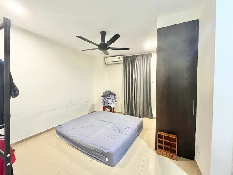 2-storey Terraced House for Sale in Kota Emerald (Rawang) - Alice Low - Bedroom - PropertyGuru.com.my