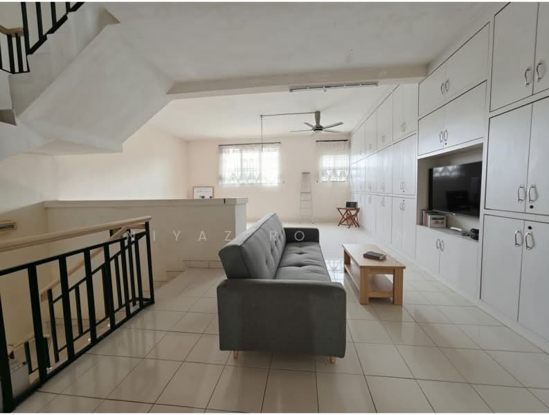 Rumah Teres 3 Tingkat untuk Dijual di Bandar Putra (Kulai) - Niyaz Roslan - PropertyGuru.com.my