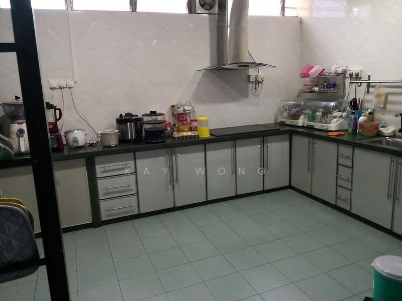 Rumah Berkembar untuk Dijual di Fettes Park (Tanjung Tokong) - Kay Wong - Kitchen - PropertyGuru.com.my