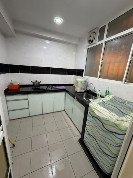 Condominium for Rent at The Zest @ Kinrara 9 - Boey Lau - PropertyGuru.com.my