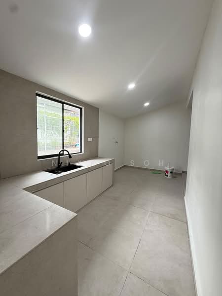 Rumah Teres untuk Dijual di Taman Sri Skudai (Skudai) - Nikko Soh - Kitchen - PropertyGuru.com.my