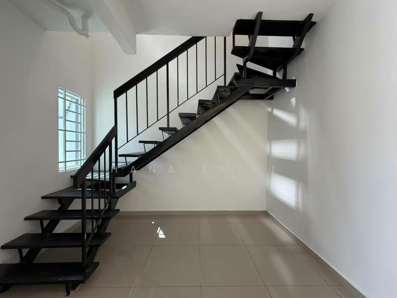 Rumah Teres 2-Tingkat untuk Dijual di Rawang (Selangor) - Hana Zaini - Interior - PropertyGuru.com.my