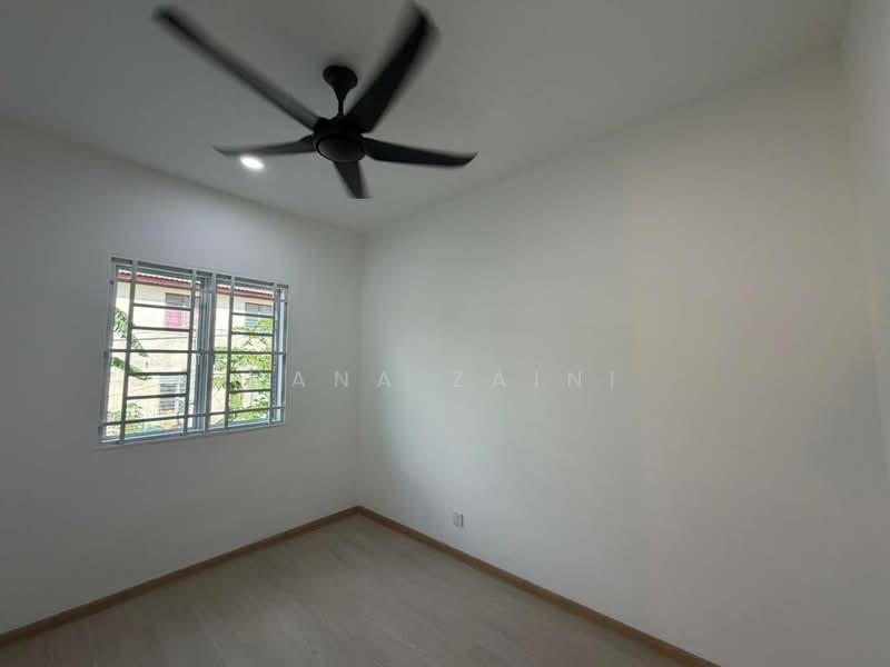 Rumah Teres 2-Tingkat untuk Dijual di Rawang (Selangor) - Hana Zaini - Interior - PropertyGuru.com.my