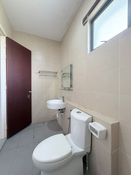 Semi-Detached House for Rent in East Ledang (Iskandar Puteri (Nusajaya)) - Kinki Teow - Bathroom - PropertyGuru.com.my