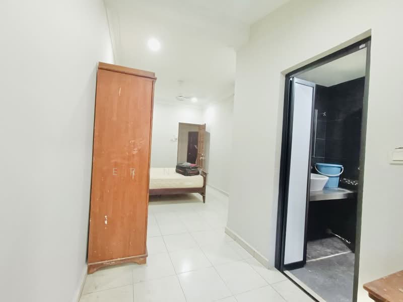 Terraced House for Rent in Seksyen 8 (Shah Alam) - Erin Yusof - PropertyGuru.com.my