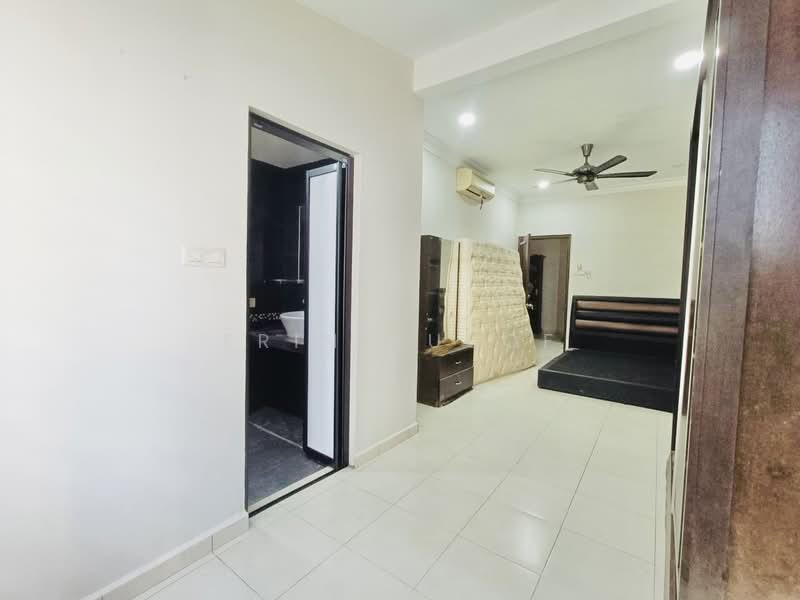 Terraced House for Rent in Seksyen 8 (Shah Alam) - Erin Yusof - PropertyGuru.com.my