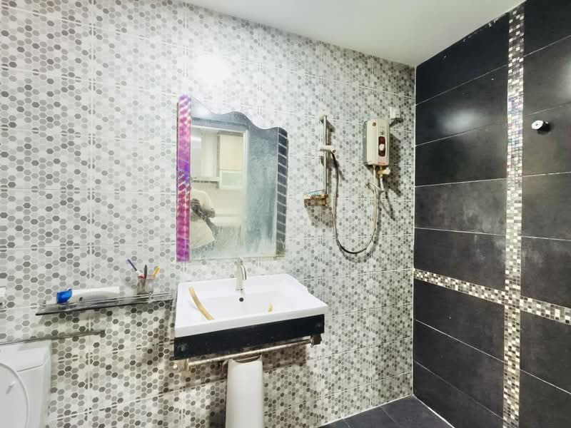 Terraced House for Rent in Seksyen 8 (Shah Alam) - Erin Yusof - PropertyGuru.com.my