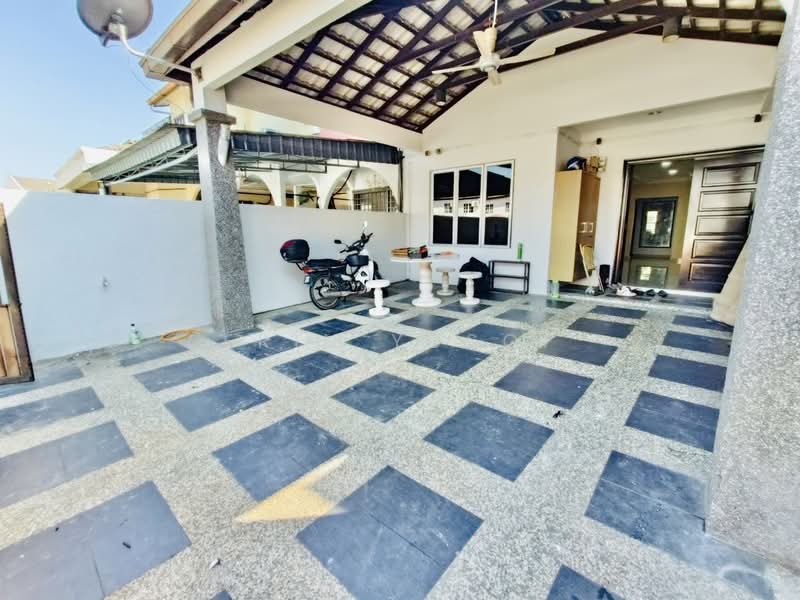 Terraced House for Rent in Seksyen 8 (Shah Alam) - Erin Yusof - PropertyGuru.com.my