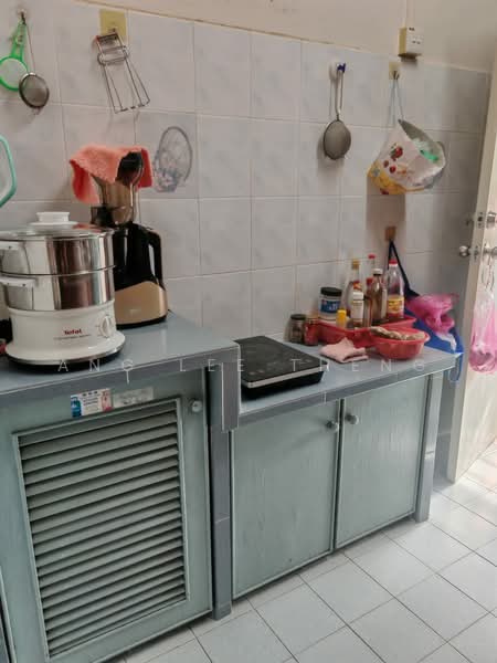 Kondominium untuk Dijual di Condo Gembira - Ang Lee Theng - Kitchen - PropertyGuru.com.my