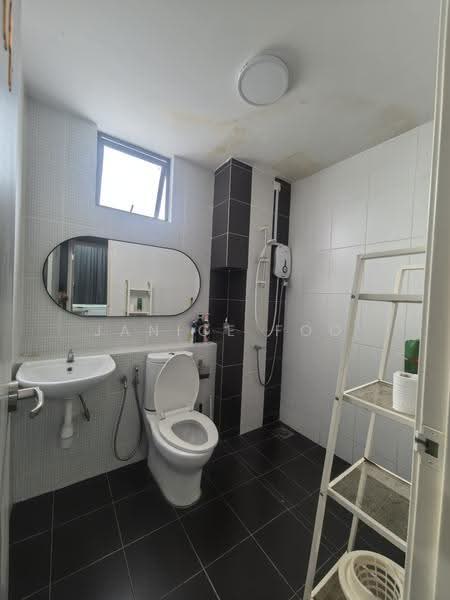 Apartment for Rent at Austin Regency (Pangsapuri Austin Perdana) - Janice Foo - Bathroom - PropertyGuru.com.my