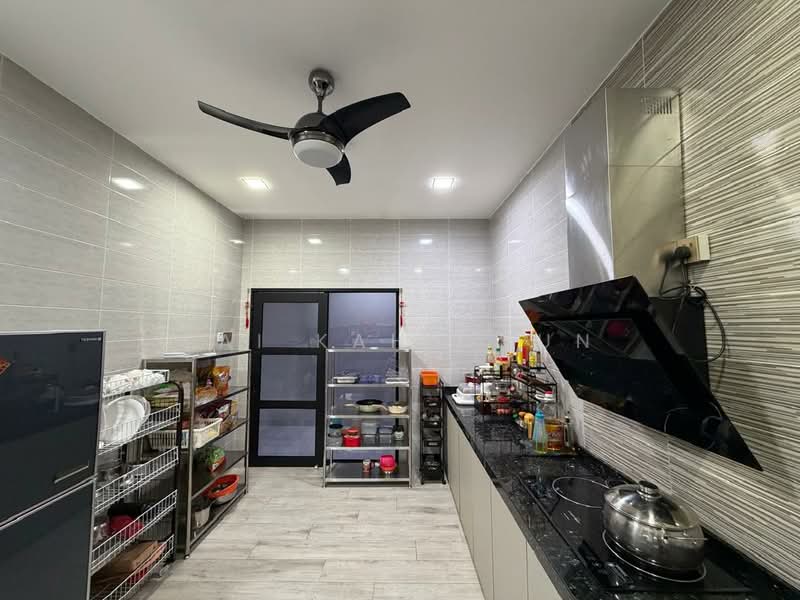 Bungalow House for Sale in Taman Pelangi Heights (Mantin) - Lai Kah Chun - Kitchen - PropertyGuru.com.my