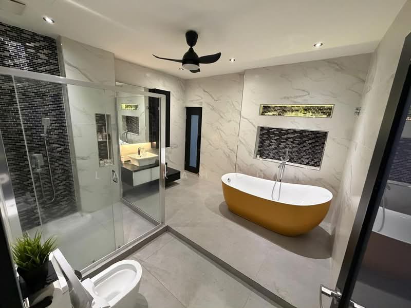 Bungalow House for Sale in Taman Pelangi Heights (Mantin) - Lai Kah Chun - Bathroom - PropertyGuru.com.my