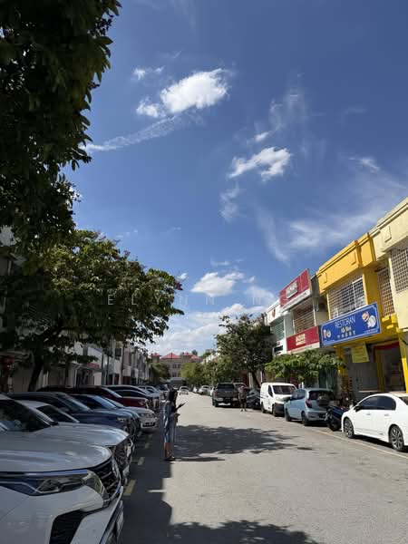 Shop for Sale in Bandar Puteri Puchong (Puchong) - Elynn Ng - PropertyGuru.com.my
