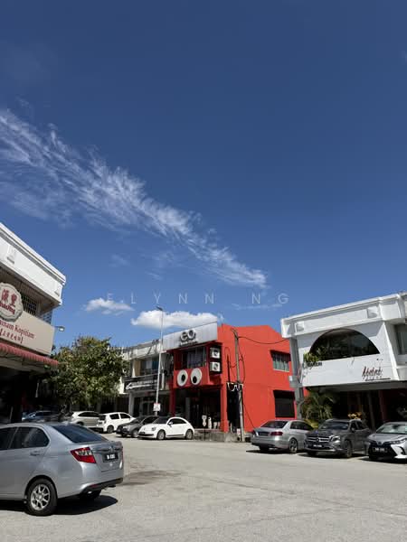Shop for Sale in Bandar Puteri Puchong (Puchong) - Elynn Ng - PropertyGuru.com.my