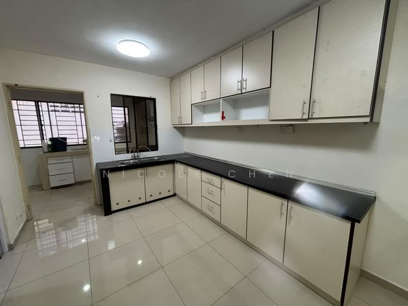 2-storey Terraced House for Sale in Taman Desa (Kuala Lumpur) - Nicole Chen - Kitchen - PropertyGuru.com.my