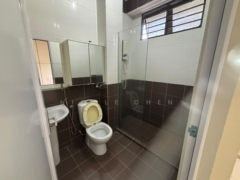 2-storey Terraced House for Sale in Taman Desa (Kuala Lumpur) - Nicole Chen - Bathroom - PropertyGuru.com.my