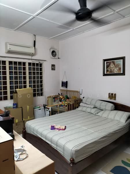 1-storey Terraced House for Rent in SS 3, Taman Universiti (Petaling Jaya) - Goh Wei Kuan - Bedroom - PropertyGuru.com.my