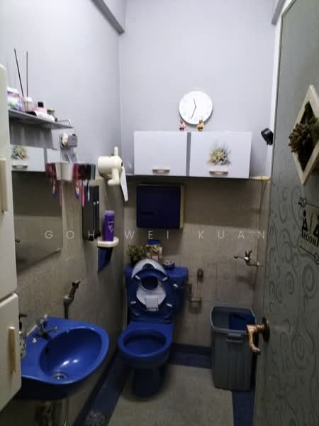 1-storey Terraced House for Rent in SS 3, Taman Universiti (Petaling Jaya) - Goh Wei Kuan - Bathroom - PropertyGuru.com.my