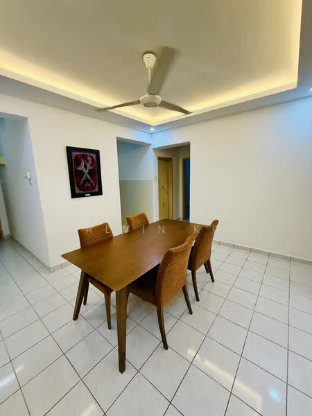 Apartment for Sale at Sri Lavender Apartment - Calvin Kok - Dining Room - PropertyGuru.com.my