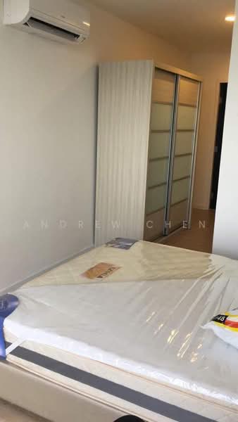 Kediaman Servis untuk Dijual di D'Latour - Andrew Chen - Bedroom - PropertyGuru.com.my