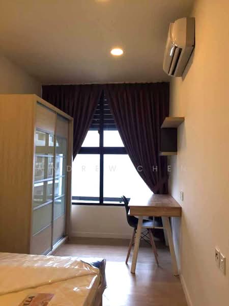 Kediaman Servis untuk Dijual di D'Latour - Andrew Chen - Bedroom - PropertyGuru.com.my