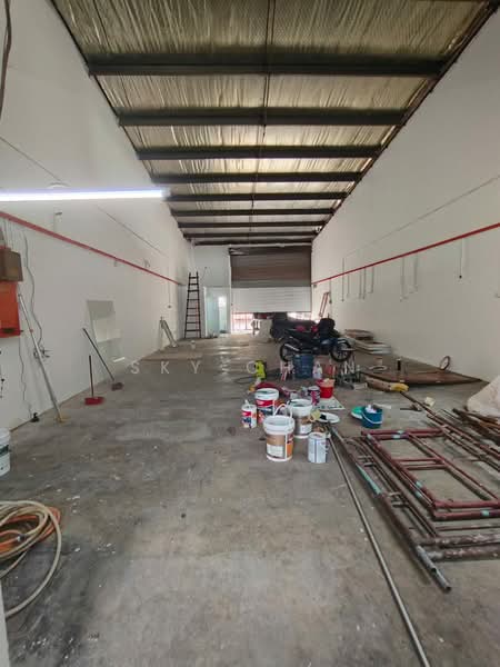 Factory for Rent in Taman Perindustrian Bukit Serdang (Seri Kembangan) - Sky Chan - PropertyGuru.com.my
