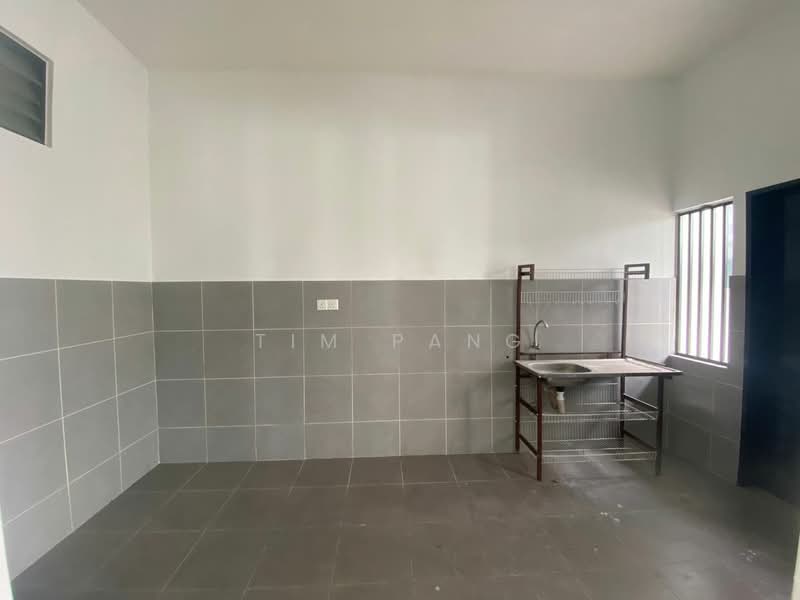 Cluster House for Sale in Hulu Langat (Selangor) - Tim Pang - Kitchen - PropertyGuru.com.my