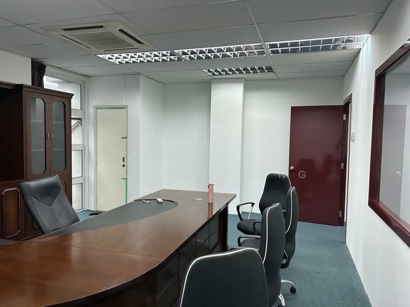Shop / Office untuk Dijual di Puchong (Selangor) - Ng Hon Keong - Interior - PropertyGuru.com.my