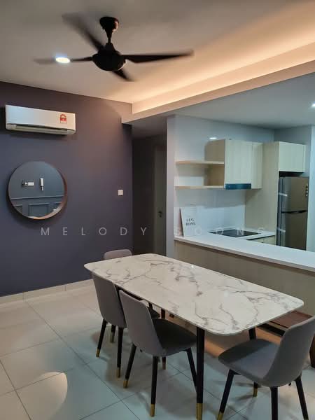 Kondominium untuk Disewa di Vivo Residential Suites - Melody Soong - Dining Room - PropertyGuru.com.my