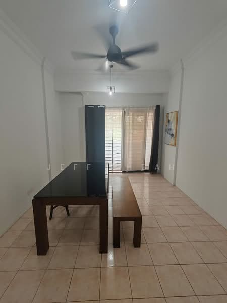 Kondominium untuk Disewa di Evergreen Park Acorn & Hazel - Jeff Cheah - Dining Room - PropertyGuru.com.my