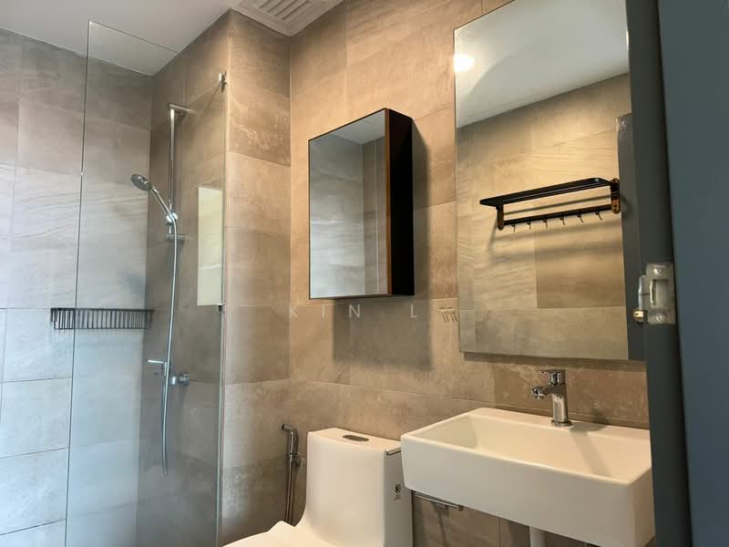 Service Residence for Rent at Henna Residence @ The Quartz WM - Kin L - Bathroom - PropertyGuru.com.my
