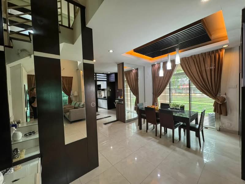 Rumah Teres 3 Tingkat untuk Dijual di Kulai (Johor) - Zoey Lee - Dining Room - PropertyGuru.com.my