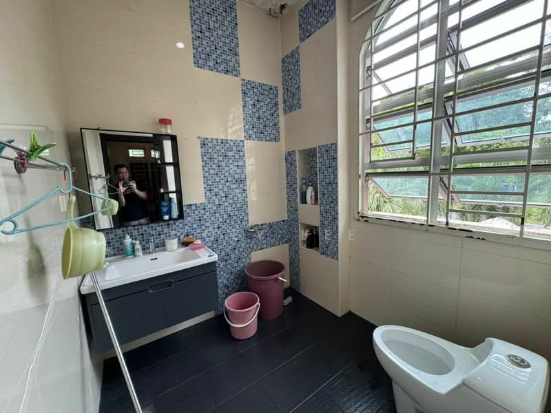 Rumah Teres 3 Tingkat untuk Dijual di Kulai (Johor) - Zoey Lee - Bathroom - PropertyGuru.com.my