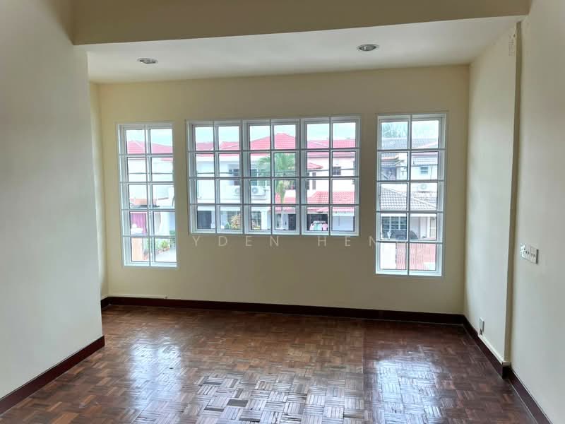 Rumah Teres 2-Tingkat untuk Dijual di SS 20, Damansara Utama (Petaling Jaya) - Jayden Heng - Living Room - PropertyGuru.com.my