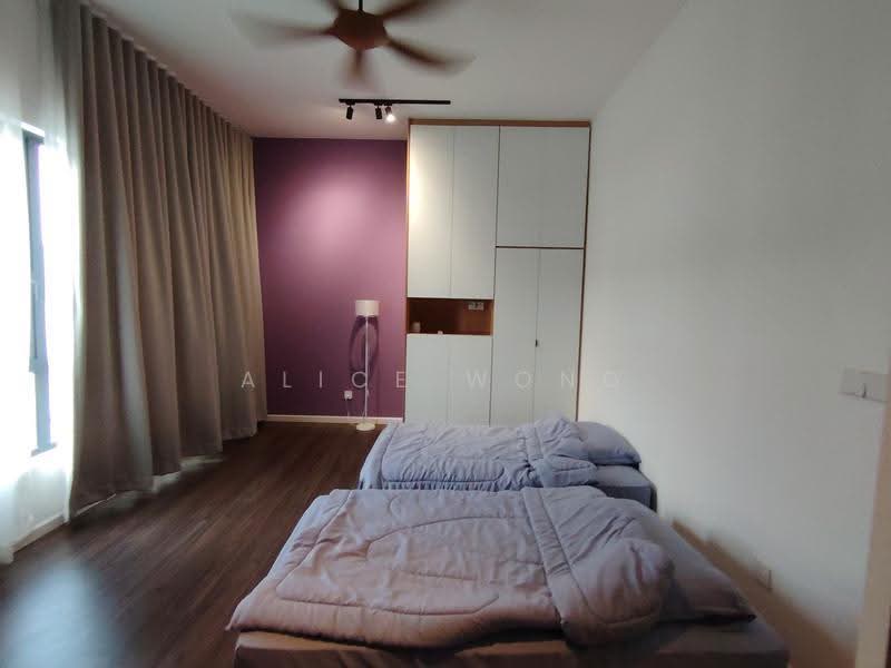 Zero-Lot Bungalow for Rent in Banting (Selangor) - Alice Wong - Bedroom - PropertyGuru.com.my
