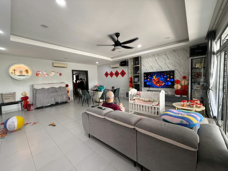 Rumah Berkembar untuk Dijual di Horizon Hills (Iskandar Puteri (Nusajaya)) - Kinki Teow - Living Room - PropertyGuru.com.my