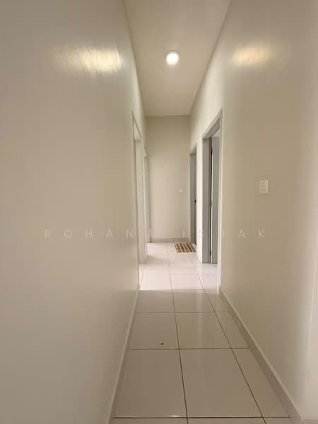 Apartment for Rent at Danau Perintis - Rohana Ishak - Corridor - PropertyGuru.com.my