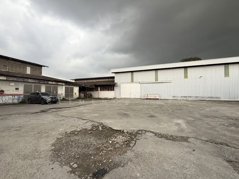 Gudang untuk Dijual di Seksyen 51 (Petaling Jaya) - Clemence Ngew - PropertyGuru.com.my