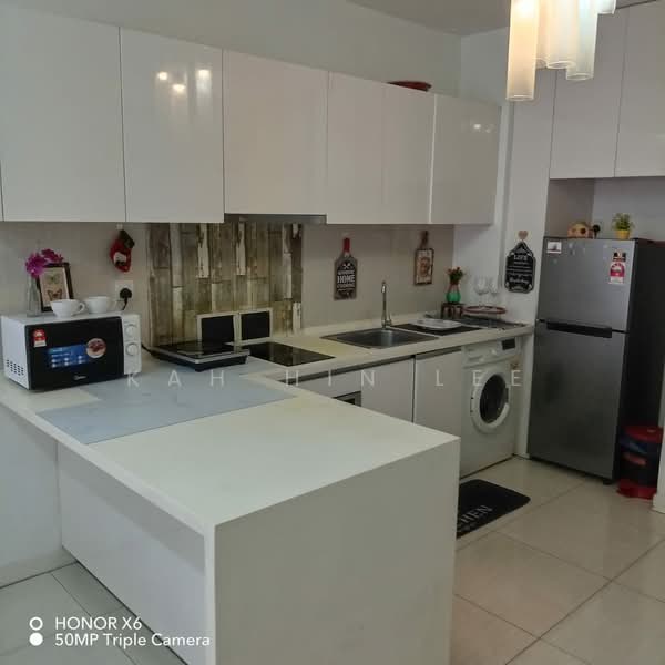 Service Residence for Rent at The Elements - Kah Hin Lee - Kitchen - PropertyGuru.com.my
