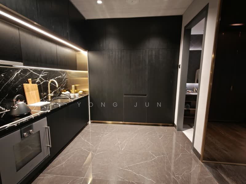 Kediaman Servis untuk Dijual di CloutHaus Residences - Yong Jun - Kitchen - PropertyGuru.com.my